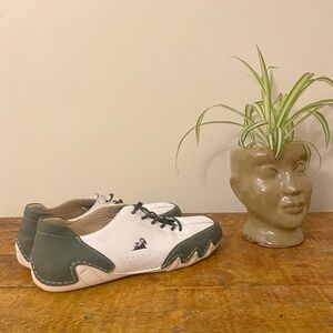 Nevova Orthopedic Shoes